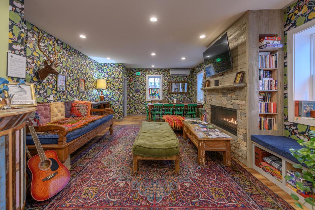 Black Elephant Hostel Portland Exteriér fotografie